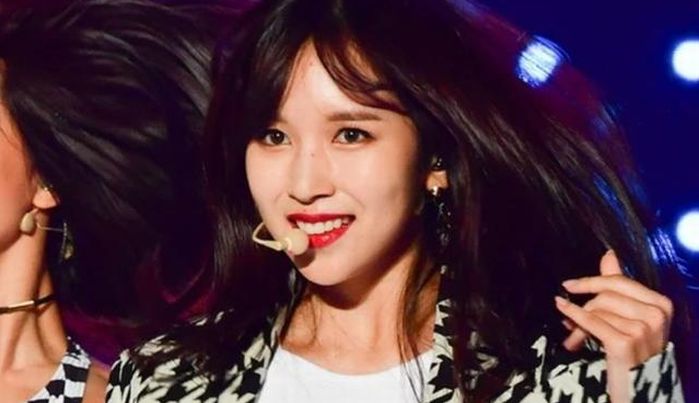 TWICEミナが「世界で最も美しい顔100人」にノミネート